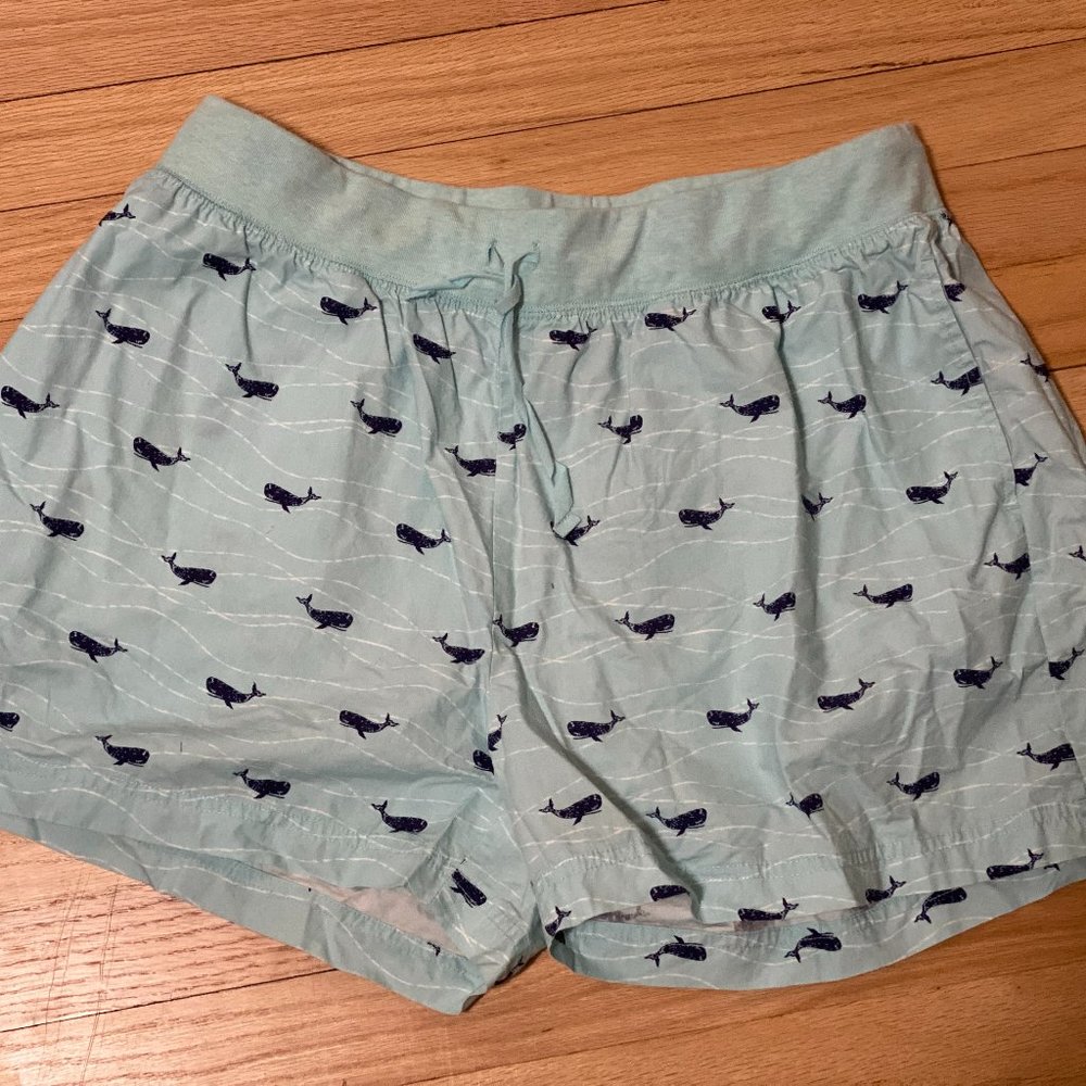 L.L.Bean size L women's blue whale shorts